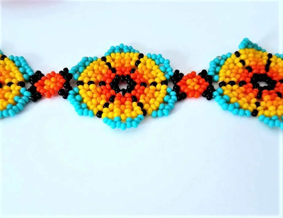 Beautiful Mexican Beaded Huichol Flower Bracelet