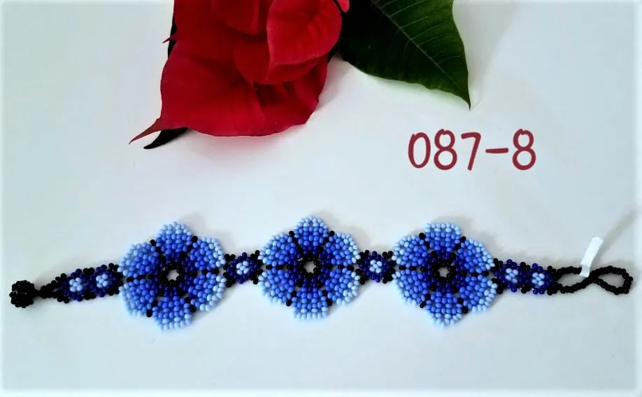Beautiful Mexican Beaded Huichol Flower Bracelet