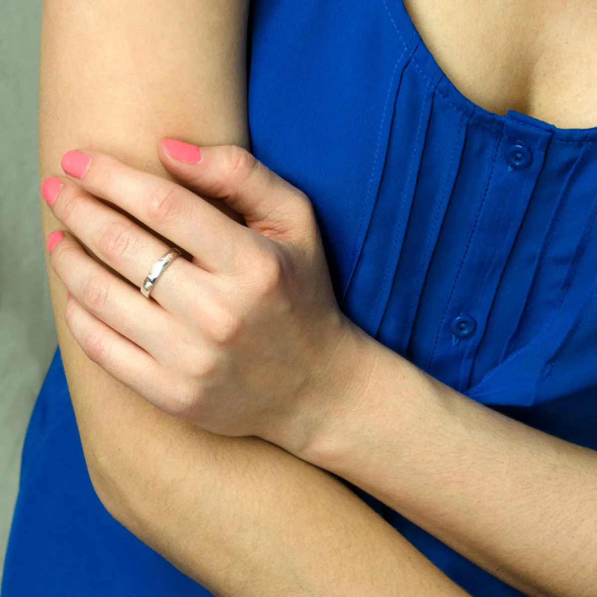 Custom Fingerprint Engraved Thin Ring Band - [4mm]