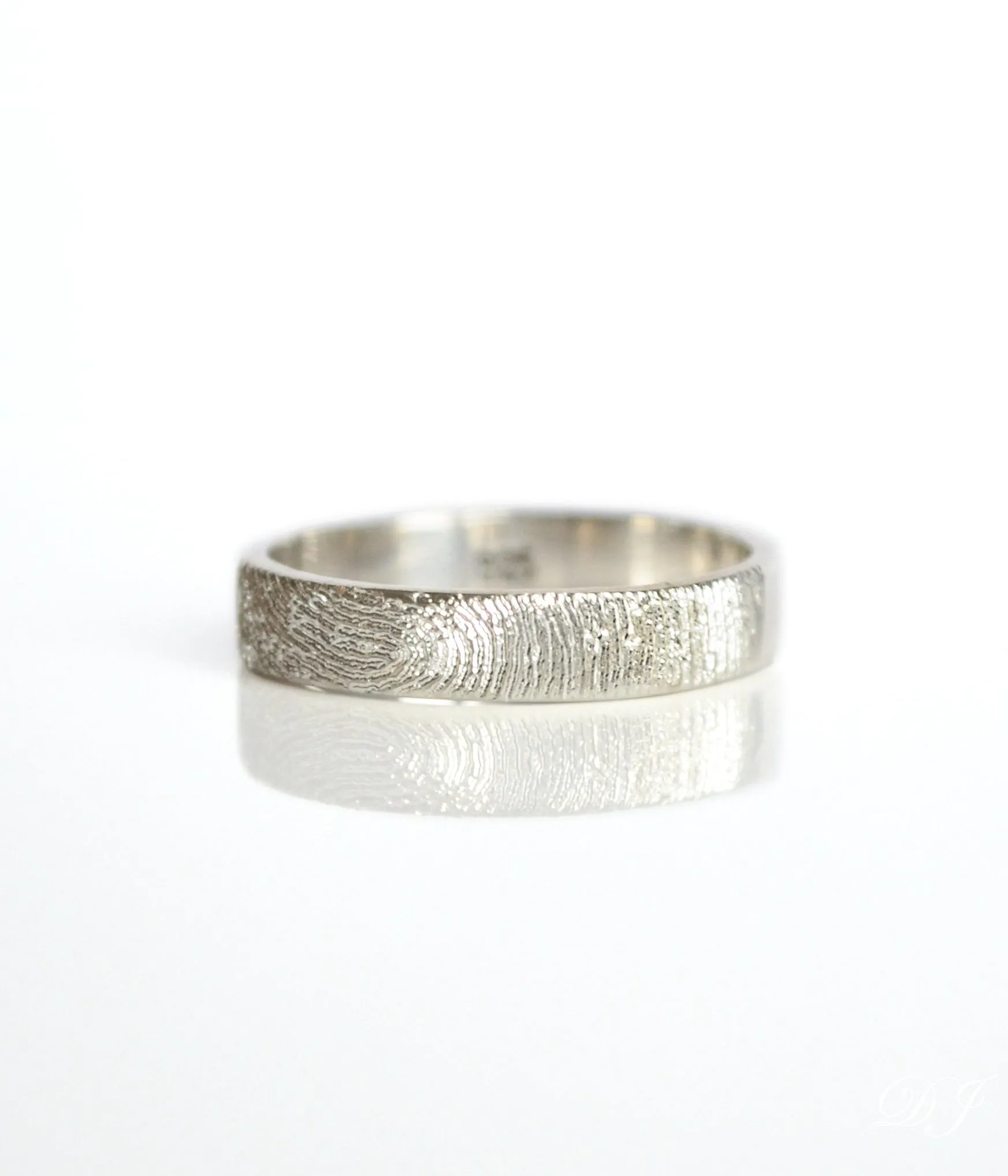 Custom Fingerprint Engraved Thin Ring Band - [4mm]