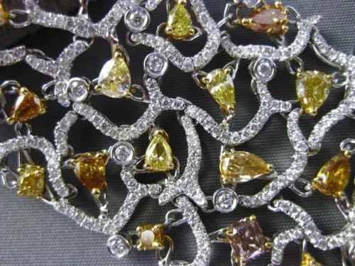 ESTATE EXTRA LARGE 17.10CT WHITE & FANCY INTENSE MULTI DIAMOND 18K GOLD BRACELET