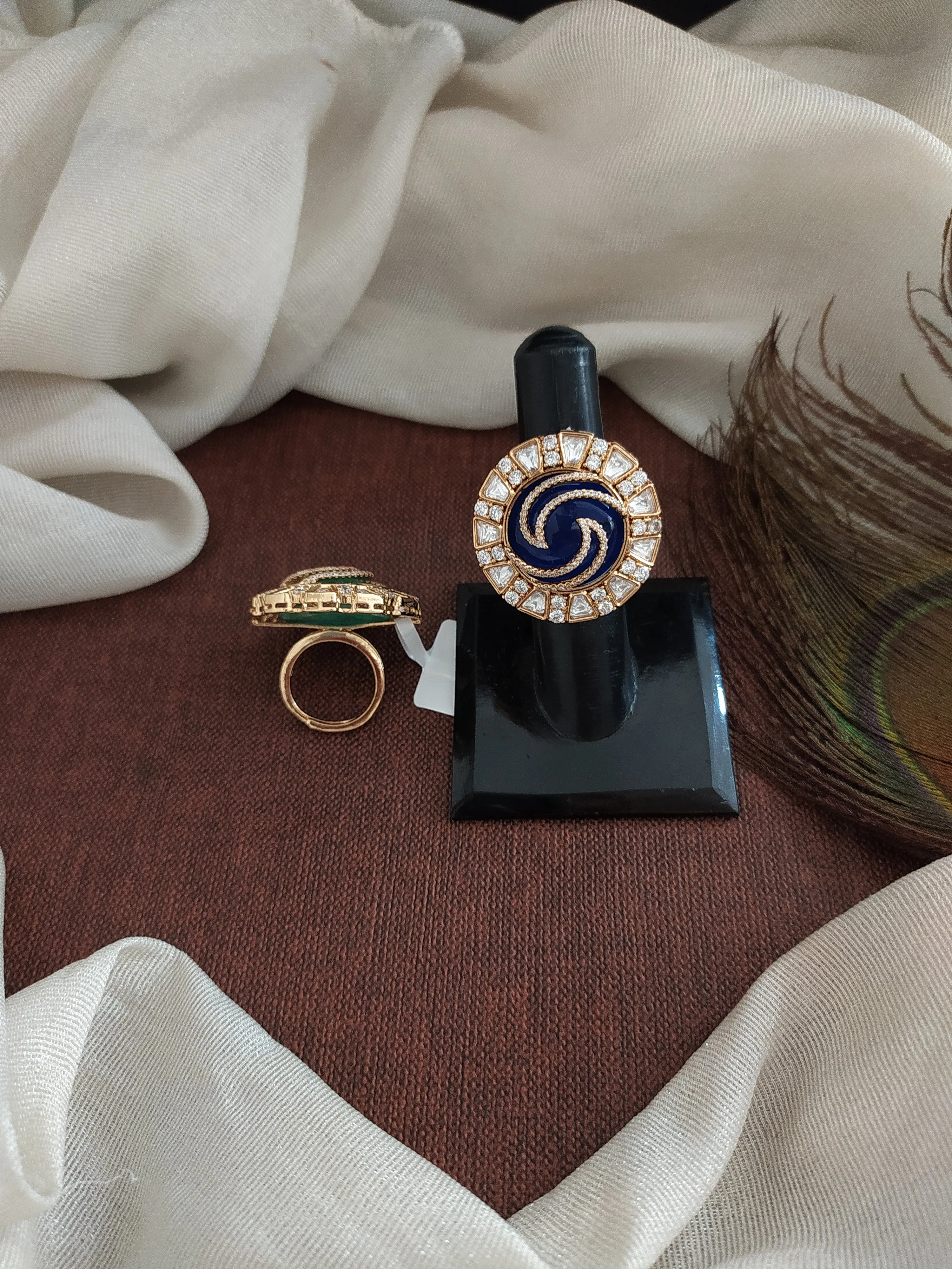 Exquisite Gold-Plated Kundan Adjustable Finger Rings with Uncut Stones