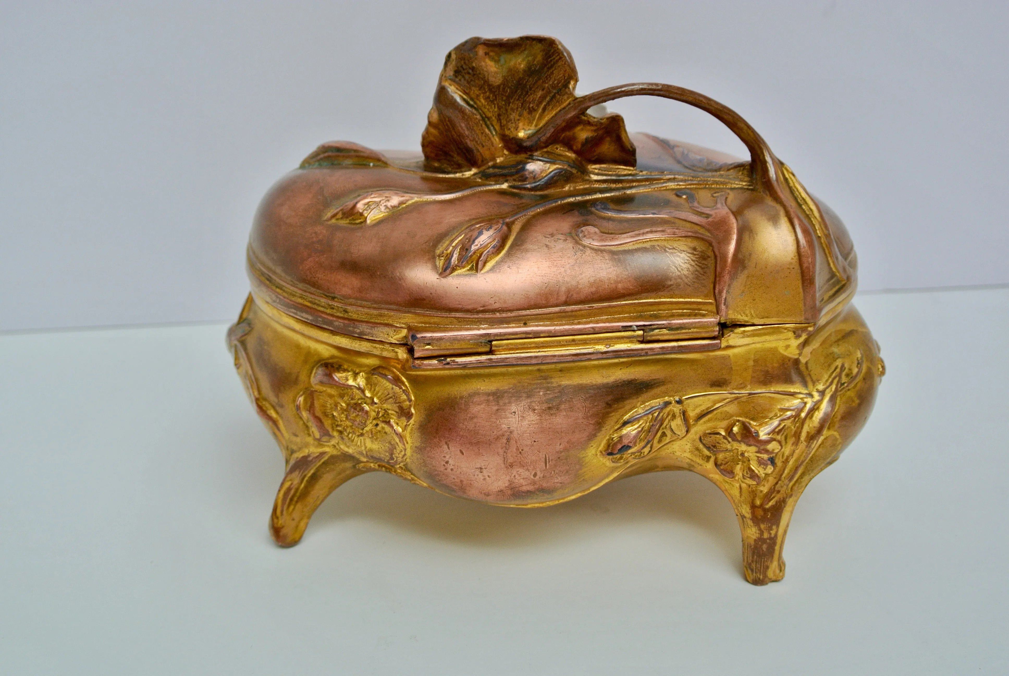 Fairytale in Lavender Ring Box