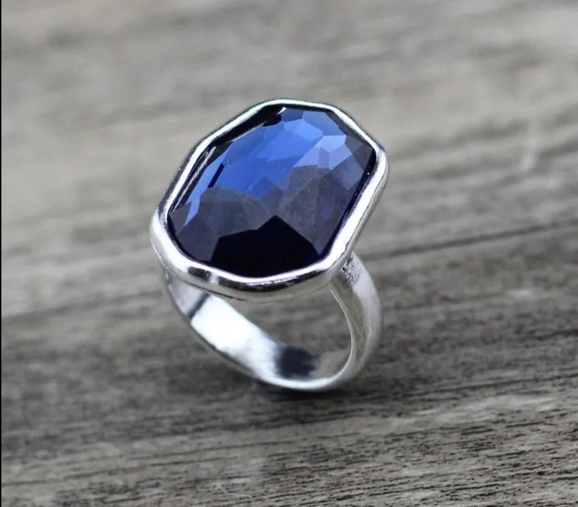 Fashion Jewelry Creative Design Big Irregular Crystal Finger Ring For Women Wedding Engagement
