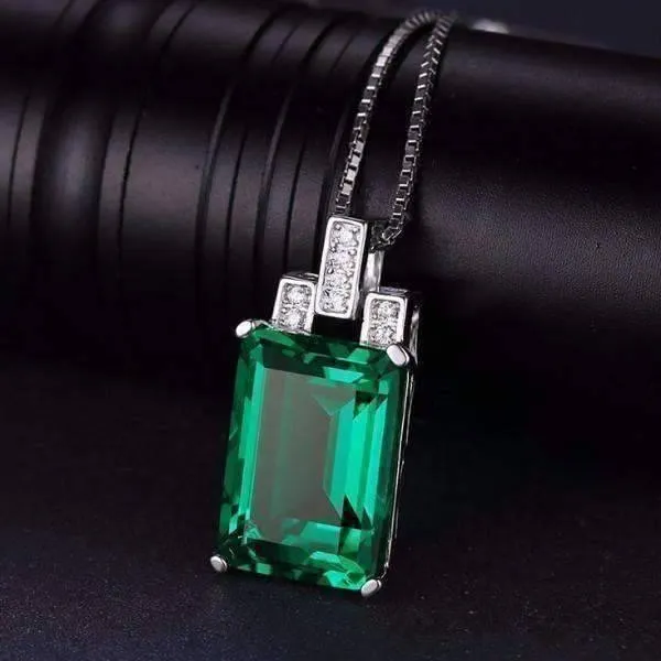 Heritage 9CT Emerald Cut Simulated Russian Emerald IOBI Precious Gems Pendant