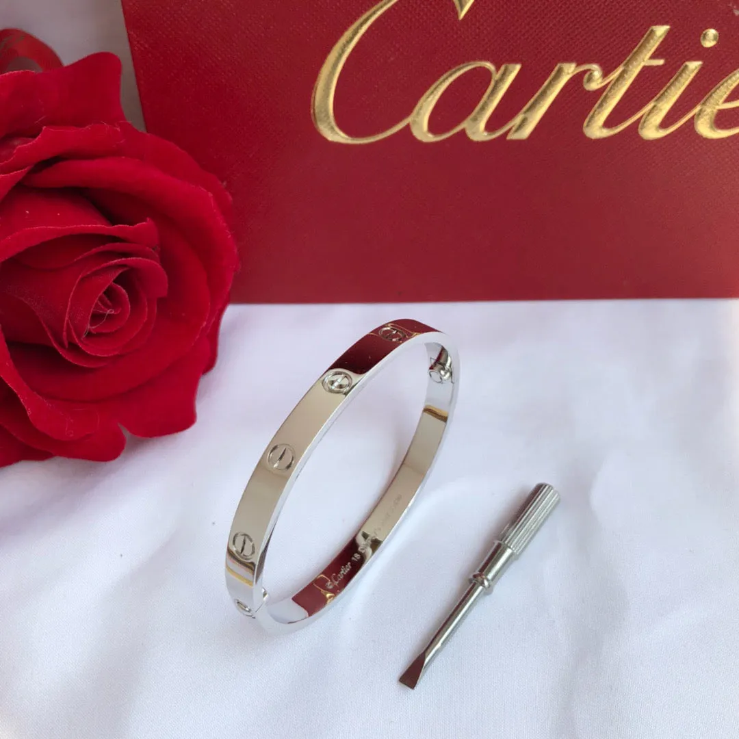 JW581 Love Bracelet
