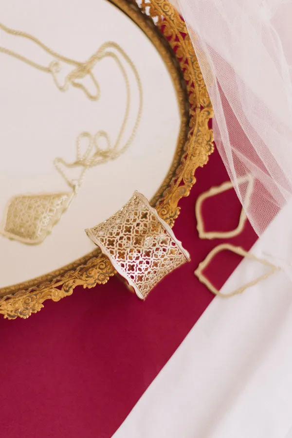 Kendra Scott Candice Gold Cuff Bracelet in Gold Filigree