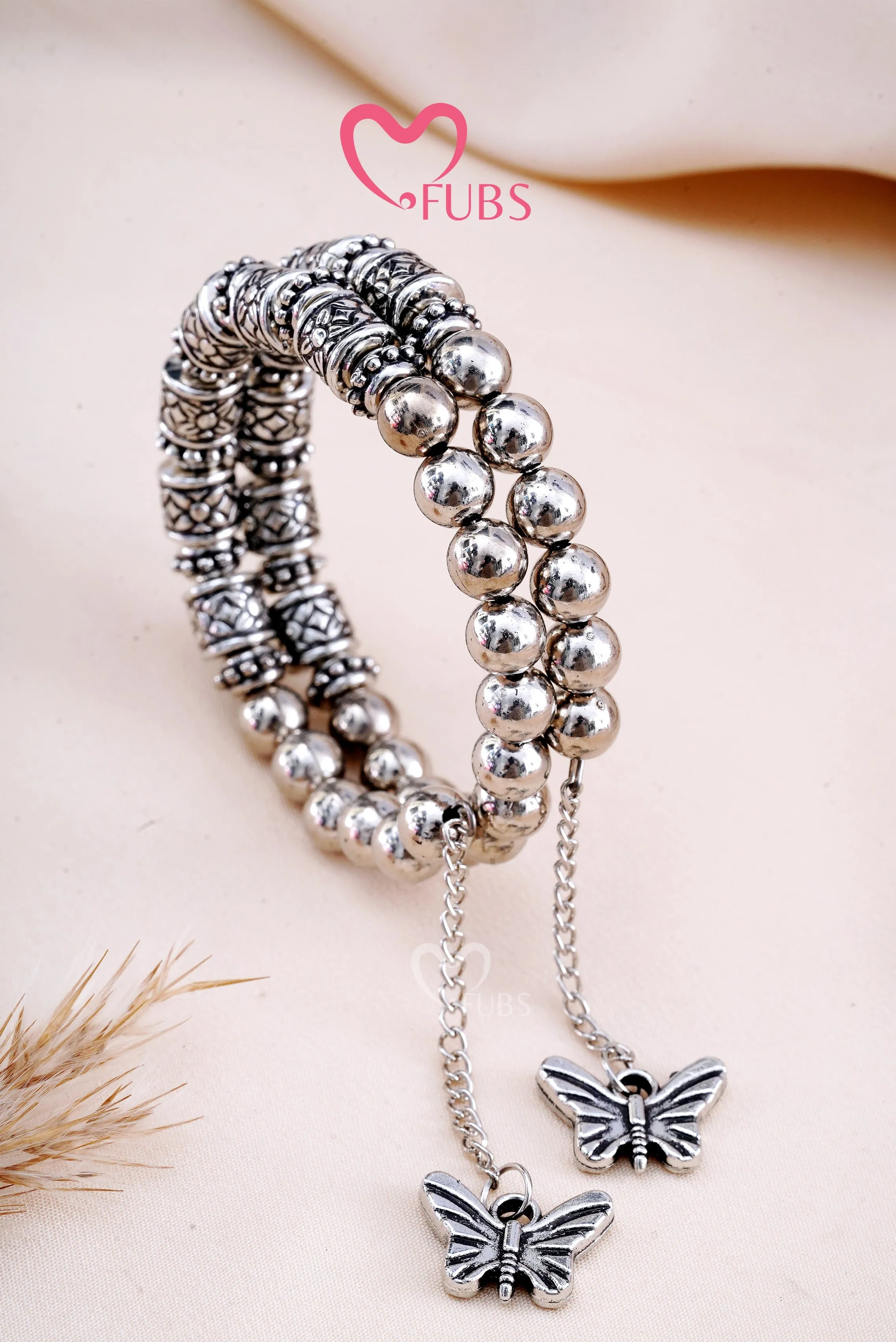 Openable Oxidized Butterfly Design Bracelet