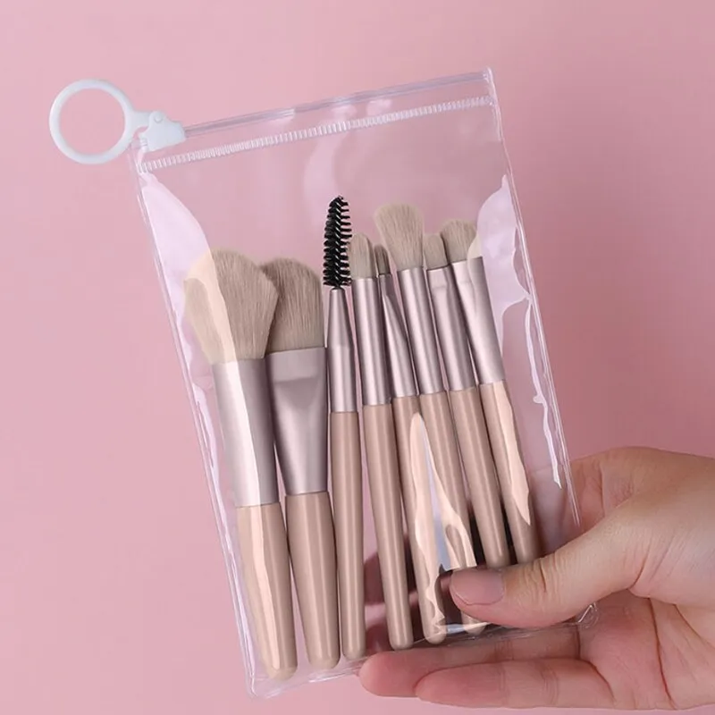 Professional makeup brush set