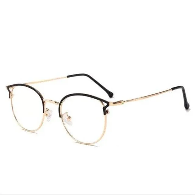 Round Glasses With Cat Eye Frame