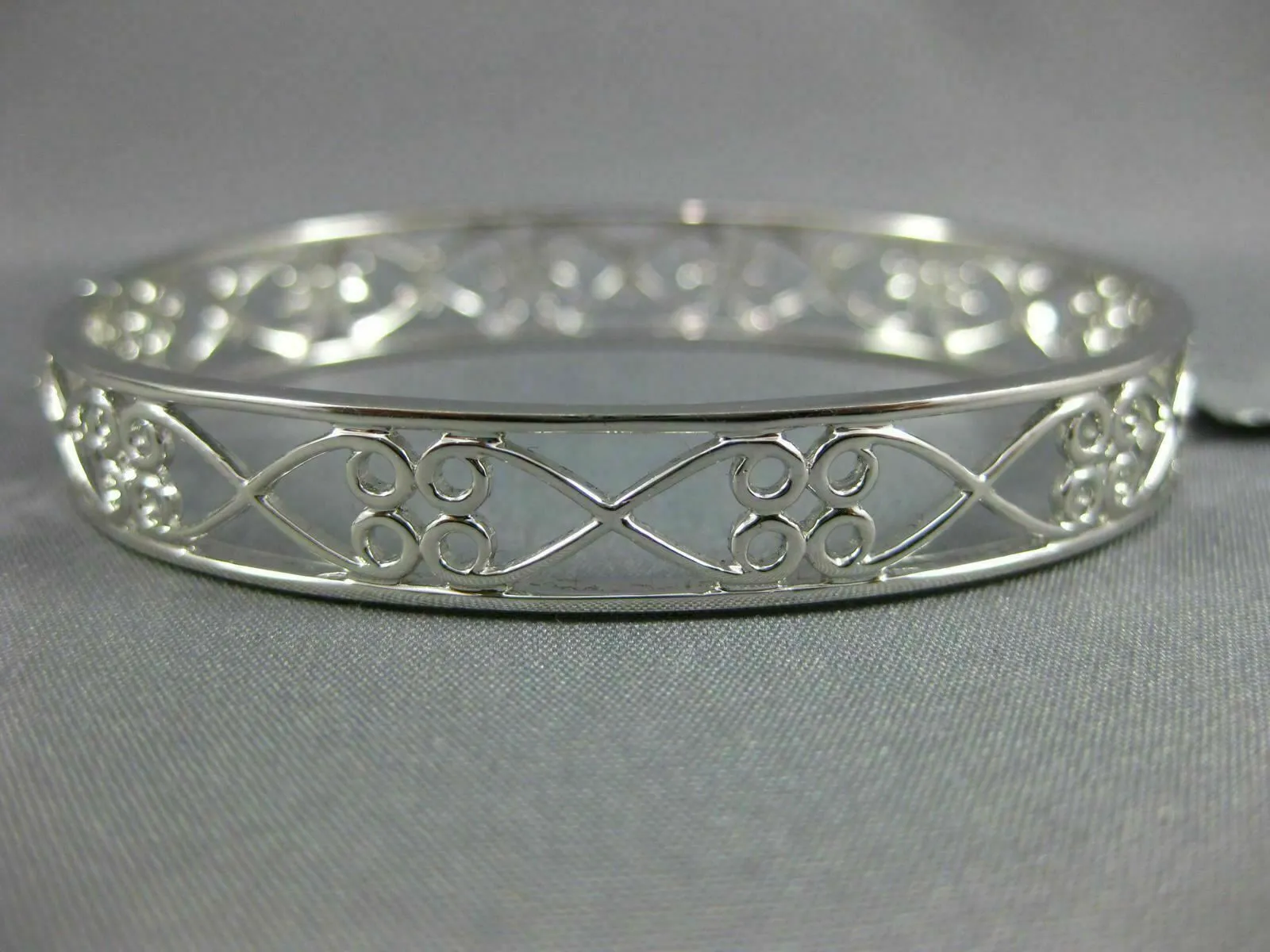 WIDE 1.79CT DIAMOND 18KT WHITE GOLD 3D OPEN FILIGREE MULTI HEART BANGLE BRACELET